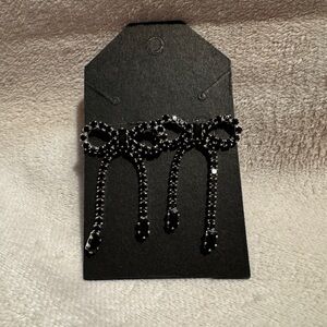 Black Crystal Bow Dangle Earrings NWOT